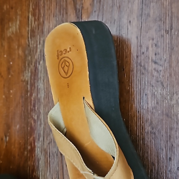 Reef sandals - Picture 3 of 3